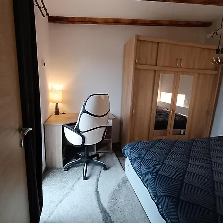Cattleya Apartment